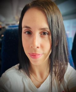 התנהגות, זהות ומה שביניהן: נקודת מבט של מנתחת התנהגות אוטיסטית